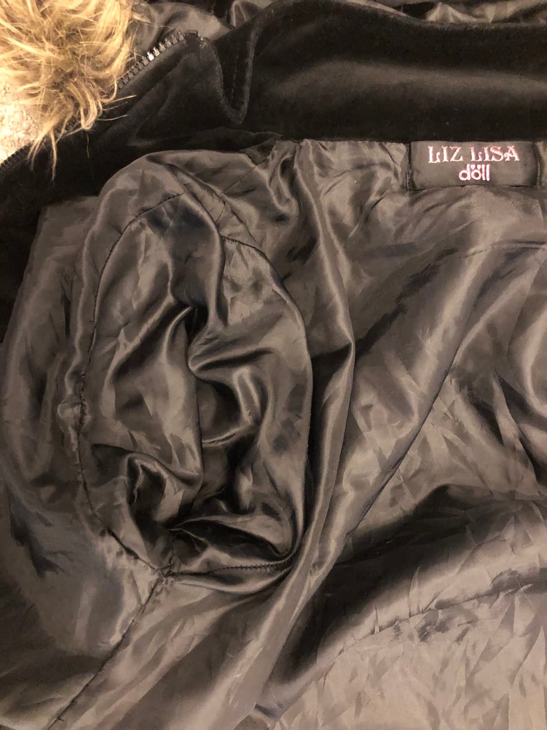LIZ LISA doll 리즈 리사 벨벳 금장 퍼 후디 패딩 상품이미지5