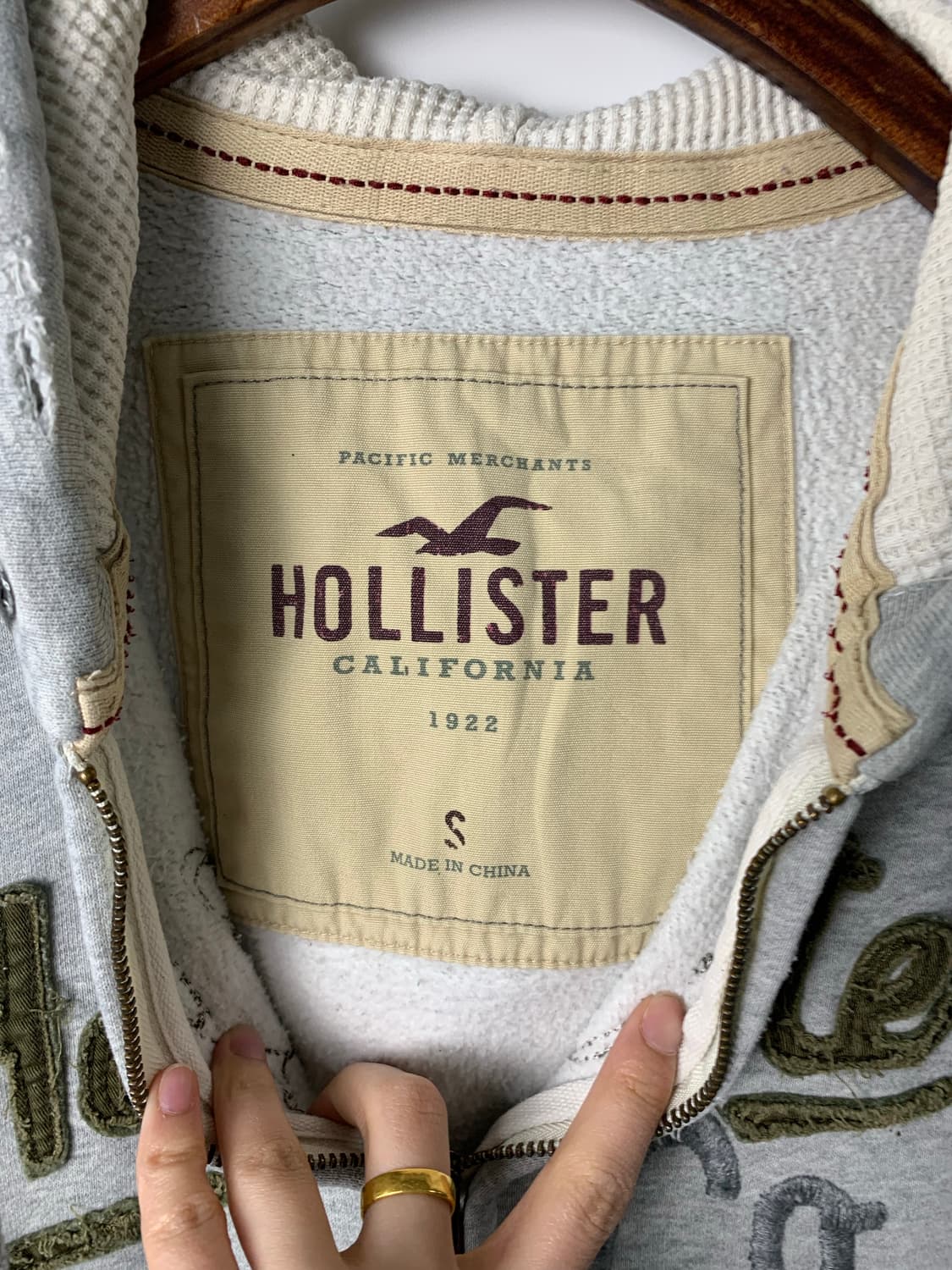 홀리스터 y2k 와투케 그레이 후드집업 상품이미지5