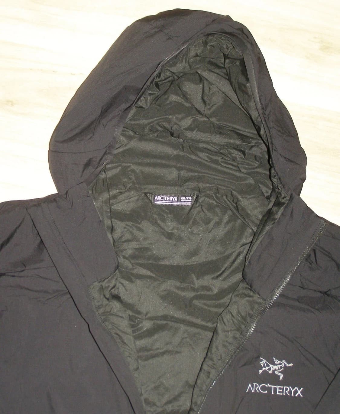 아크테릭스 아톰 후디 바람막이 자켓 블랙 2XL 상품이미지4