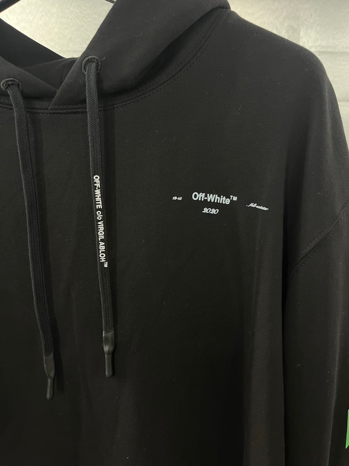 오프화이트 맨투맨 상품이미지3