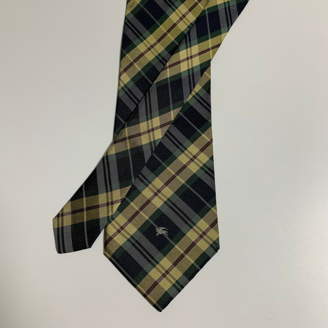 버버리(BURBERRY) 노바체크 명품넥타이 결혼식코디 정장룩 A등급 상품이미지3