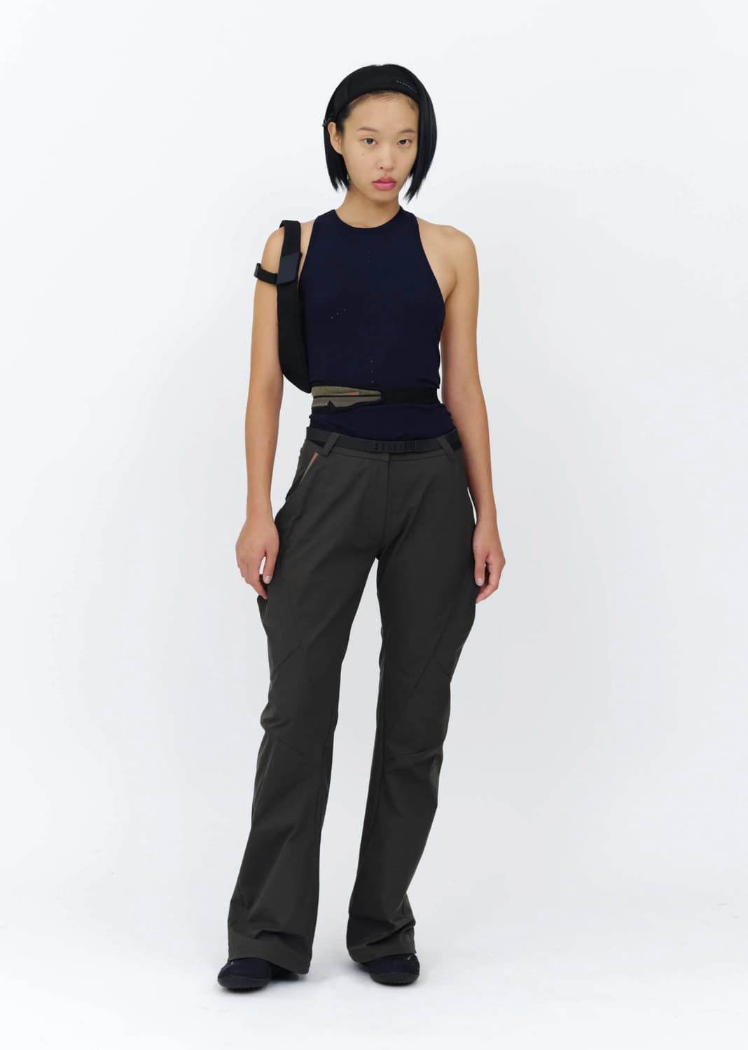 Hyein Seo Crescent Knit Top w/ Waist Bag 상품이미지1
