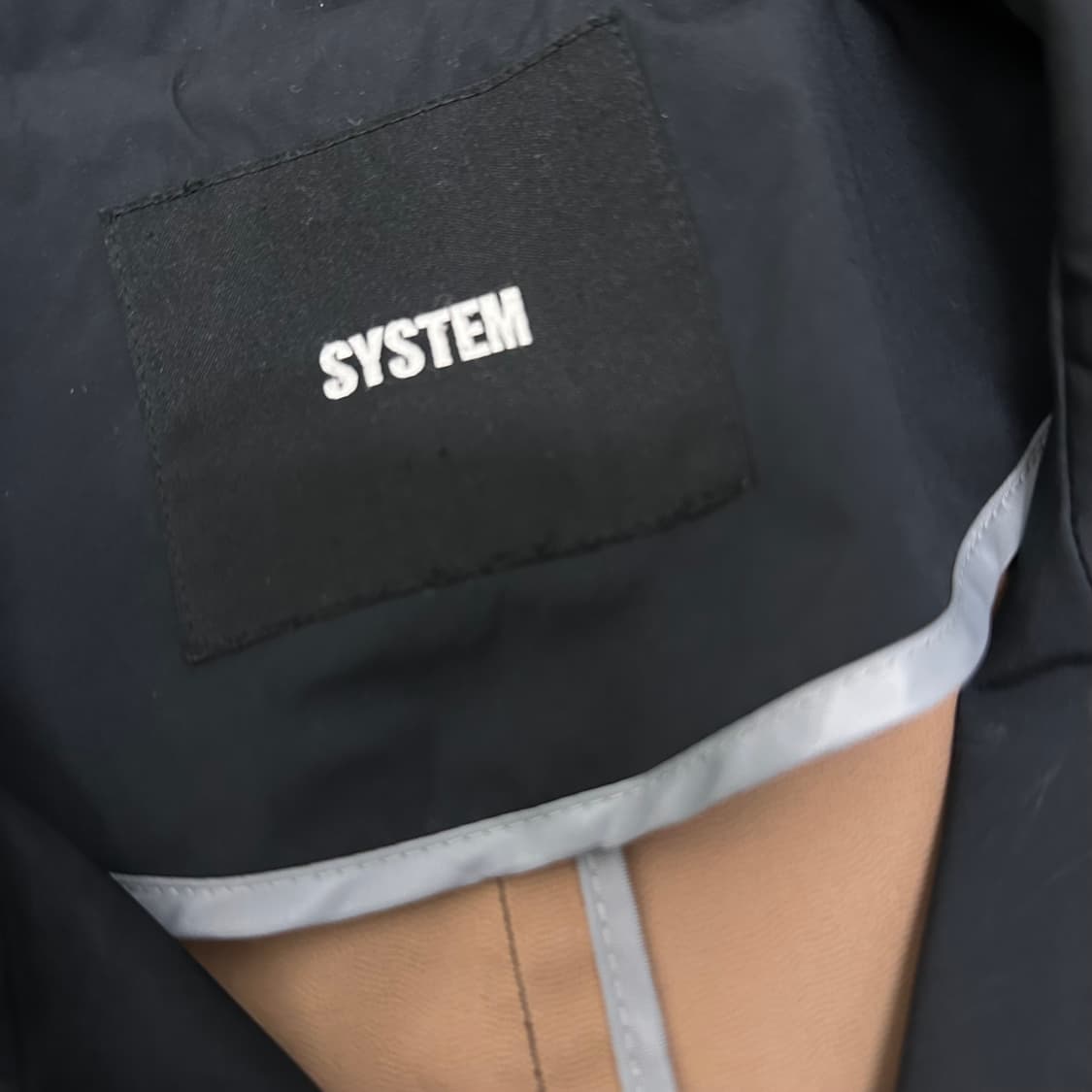 SYSTEM 시스템 한섬 여성 코트 블랙 100사이즈 상품이미지4