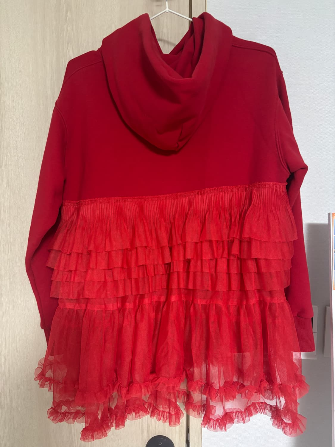 생긴스튜디오 로즈 심포니 후디 레드 상품이미지4