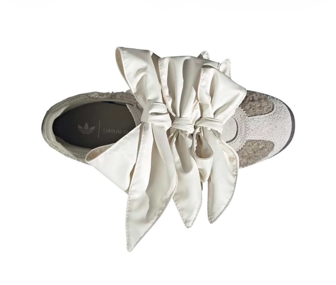 아디다스 x 캐롤라인 후 SL 72 OG 그레이 240사이즈 판매해요 상품이미지2