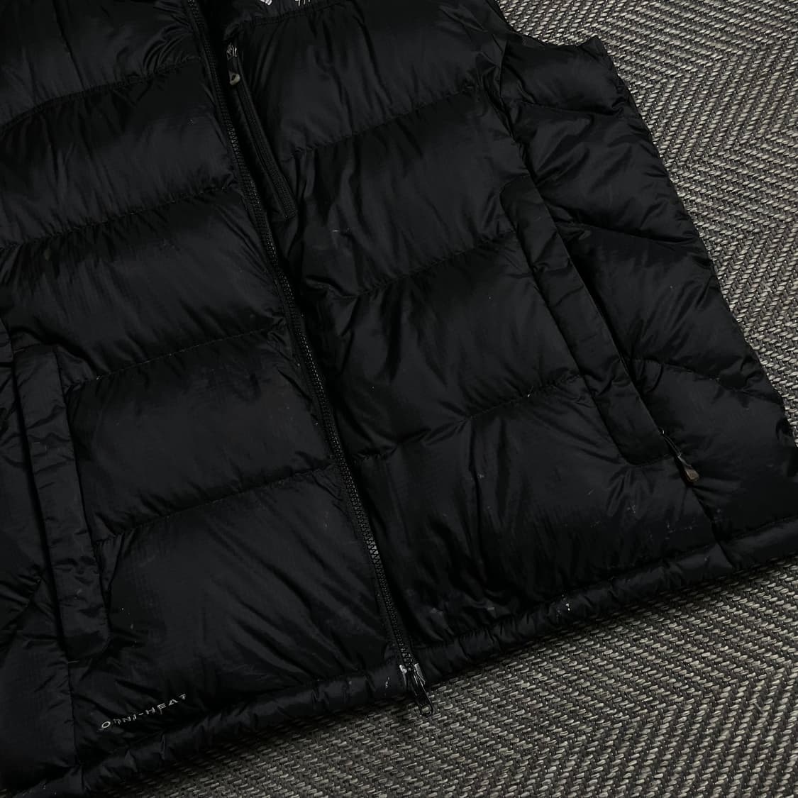 컬럼비아 USA 티타늄 투웨이 구스다운 베스트 블랙o 4880 상품이미지2