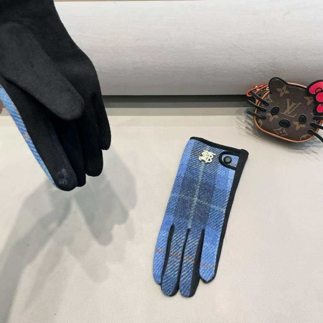 버버리 장갑 가을 겨울 보온 클래식 심플
 상품이미지5