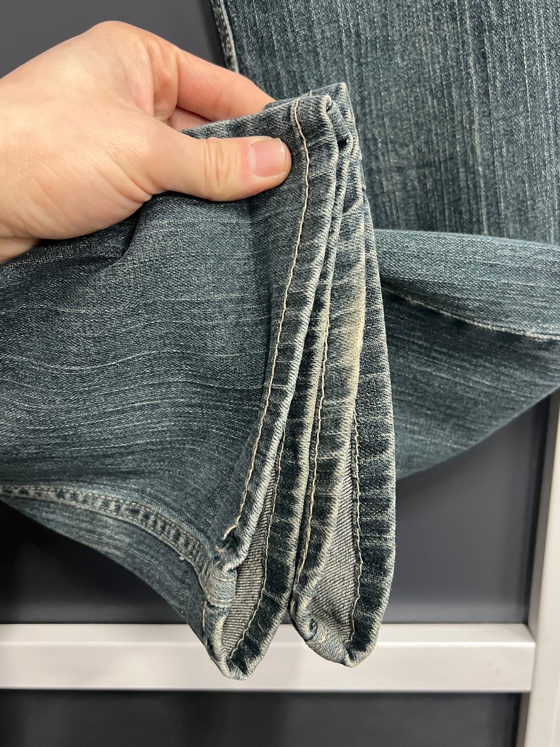 Levis 리바이스 505 레귤러 스트레이트 워싱 데님 팬츠 상품이미지5