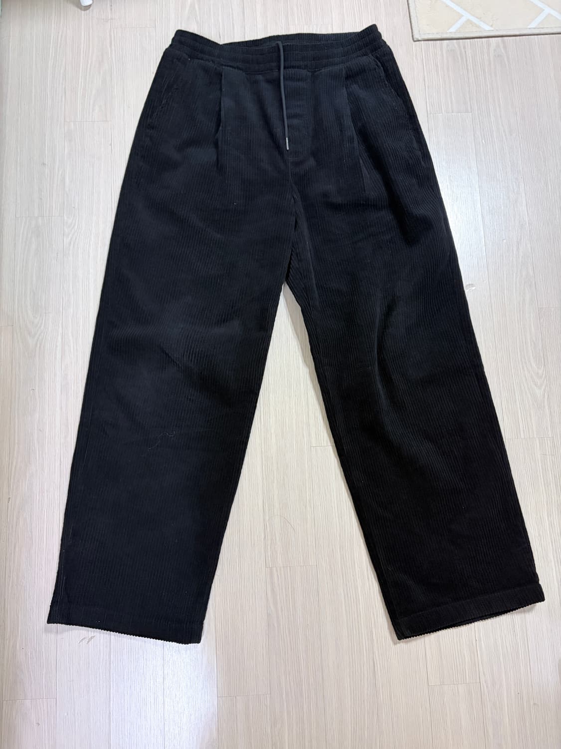 무탠다드 원턱 와이드 코듀로이 밴딩 팬츠 상품이미지5