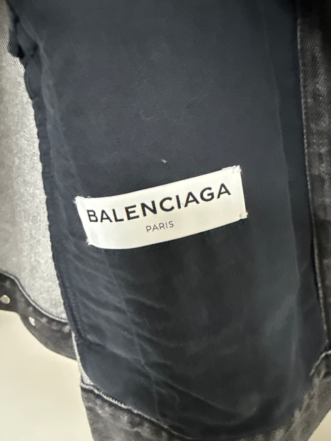 발렌시아가 그레이 비대칭 풀드 데님 재킷 상품이미지7