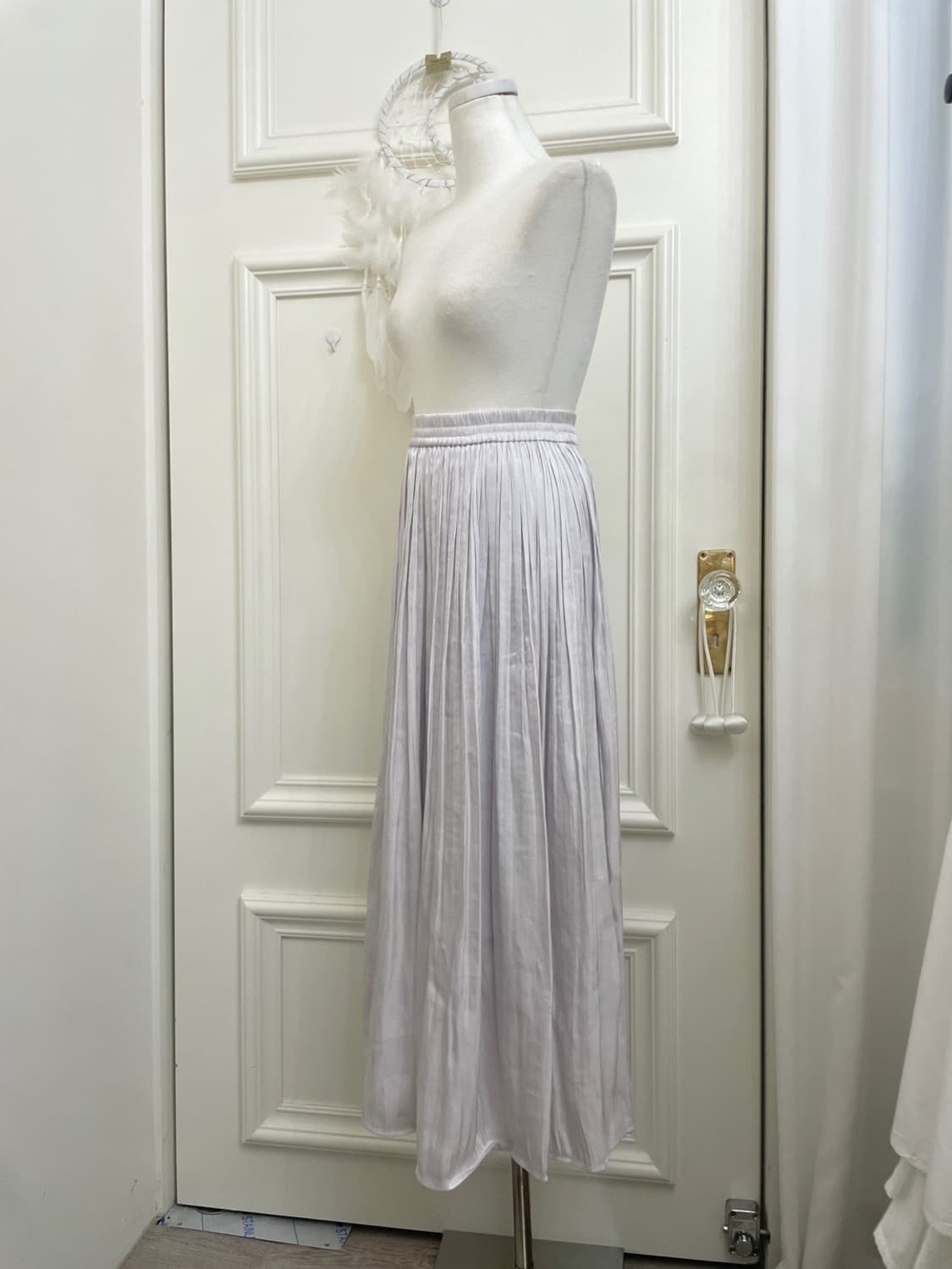 sheer lavender pleats long banding skirt 상품이미지2