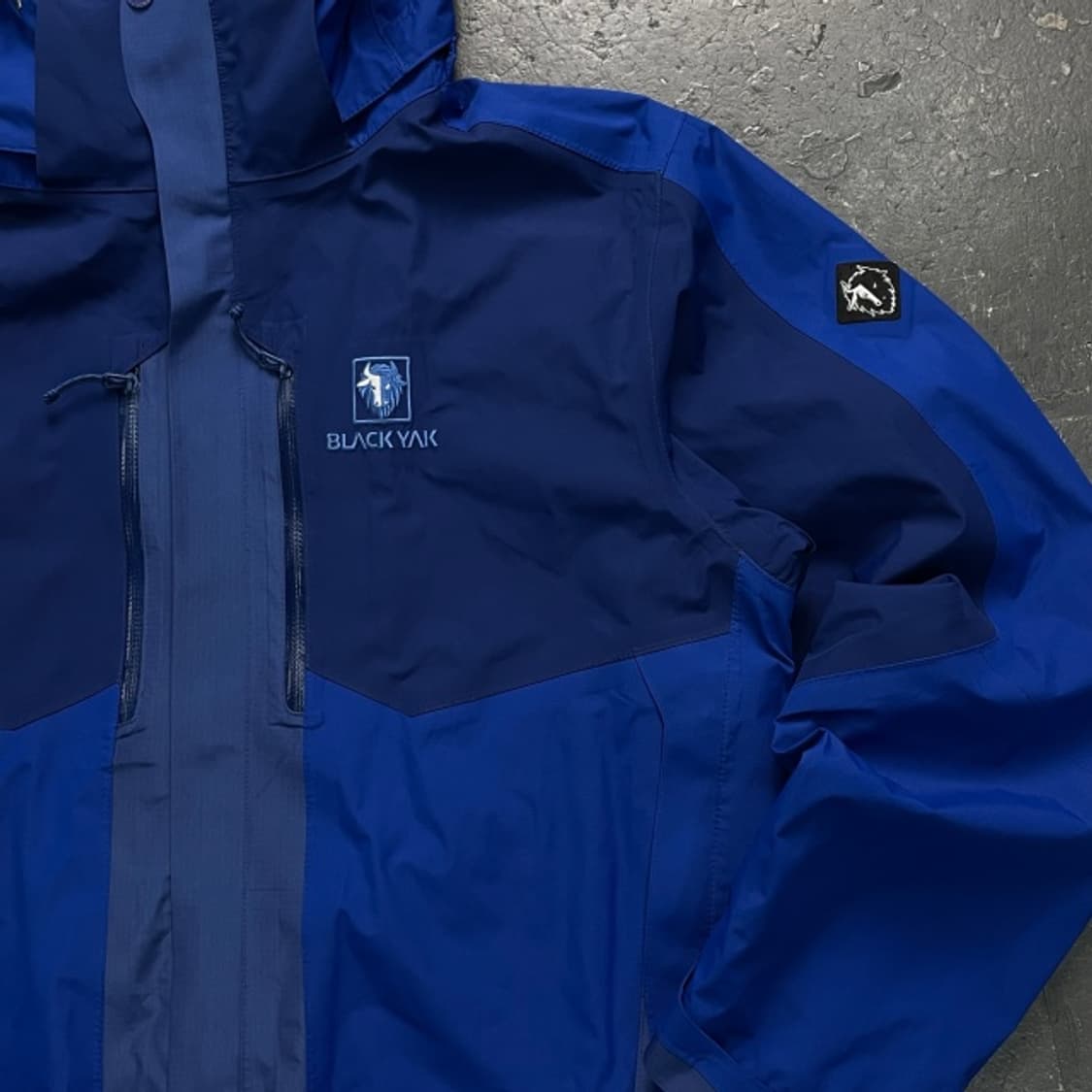 100 블랙야크 바람막이 상품이미지2