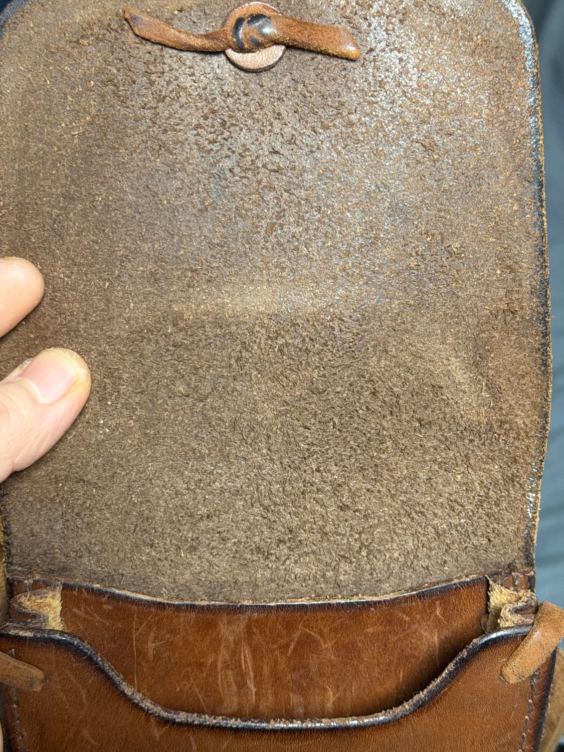 고로스 다크 브라운 벨트루프 메디슨백 S 상품이미지6