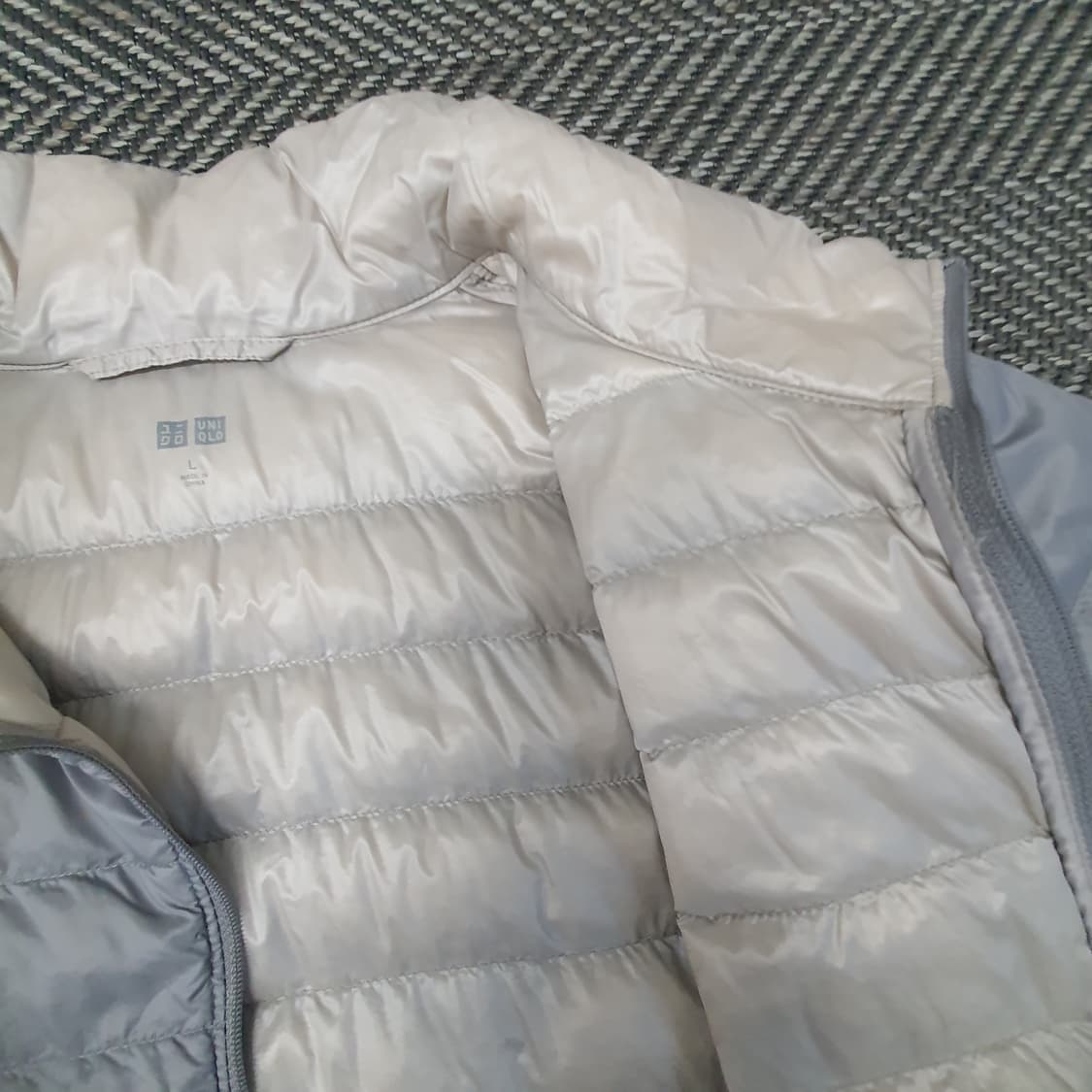 유니클로 오리털 경량패딩 남자105 상품이미지6