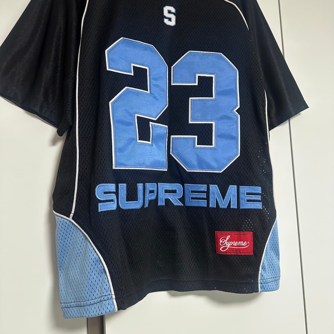 슈프림 퍼펙트 시즌 풋볼 저지 블랙 M사이즈 상품이미지4
