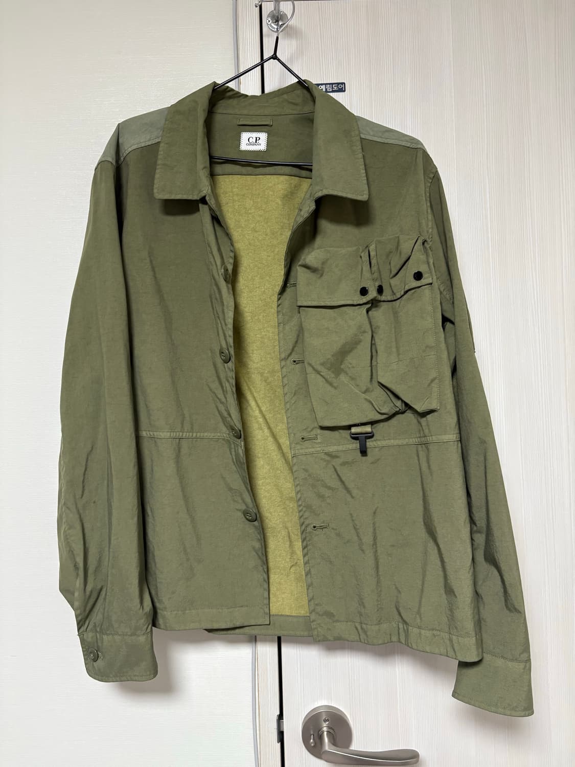 CP컴퍼니 테일론자켓 M 상품이미지1