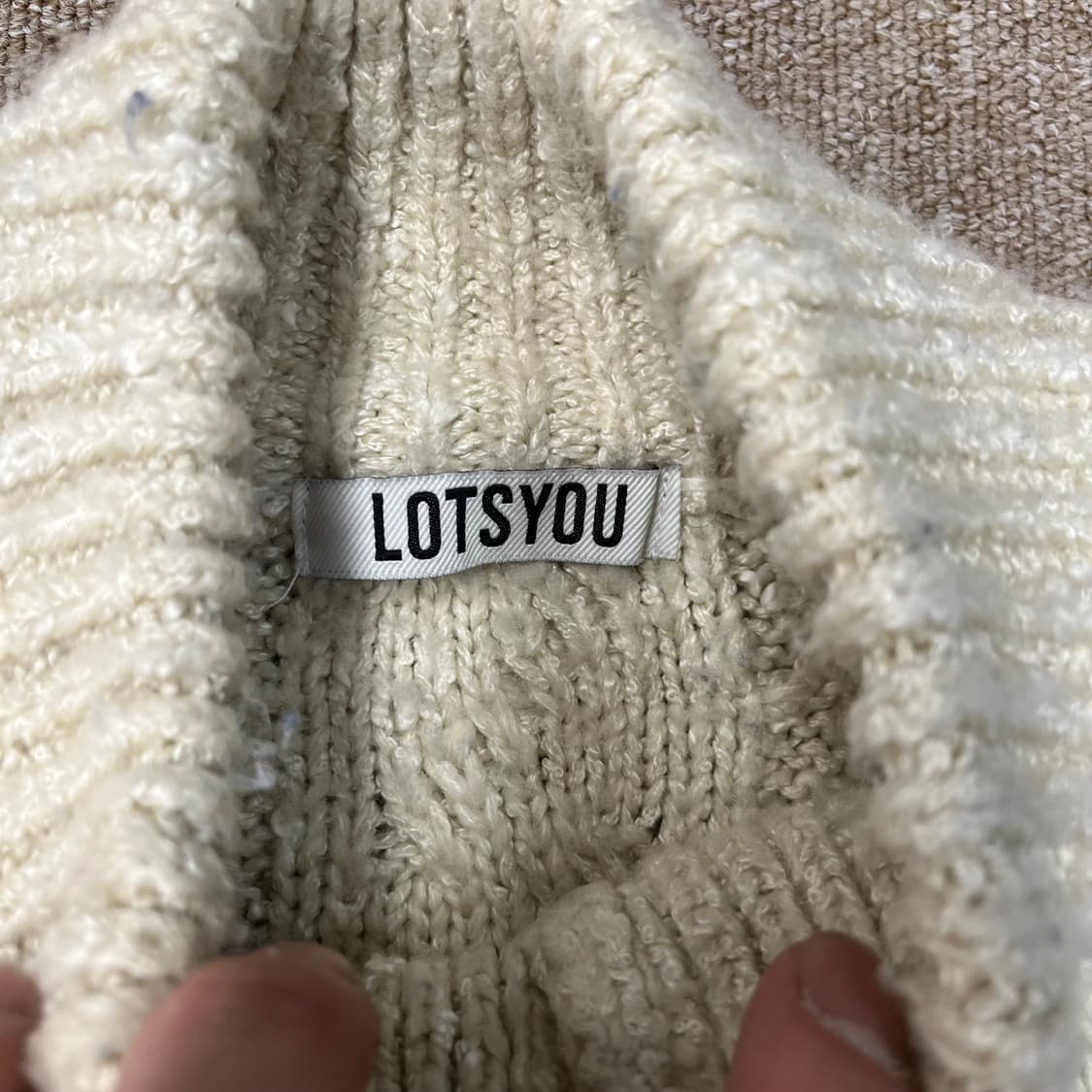  라츠유 스웨터 상품이미지4