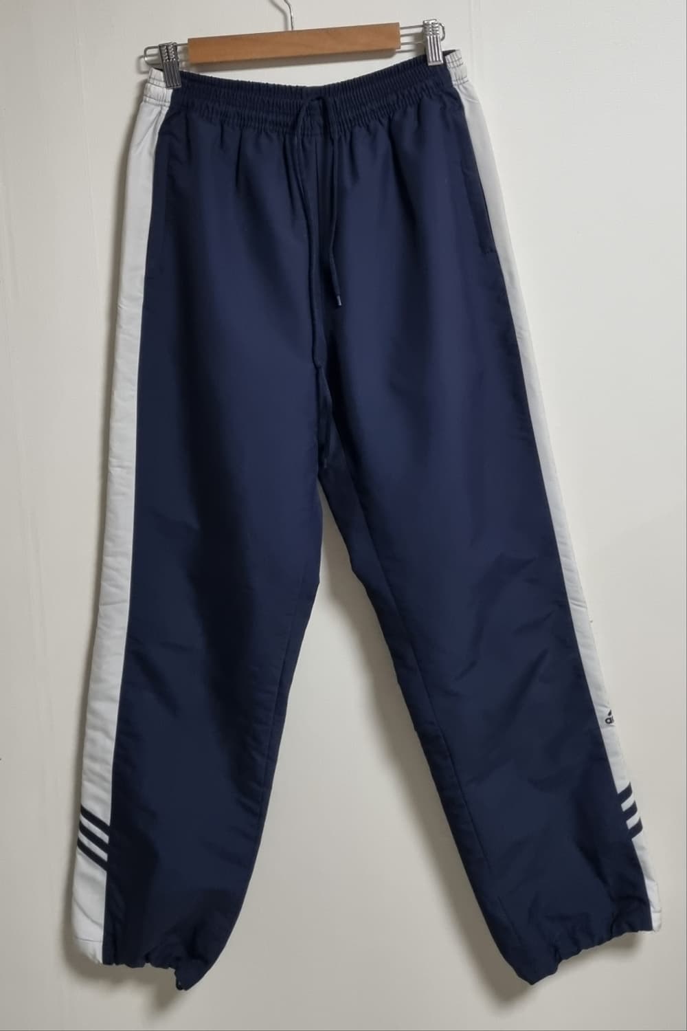 M ) 아디다스 빈티지 올드스쿨 네이비 트레이닝 우븐팬츠 상품이미지1