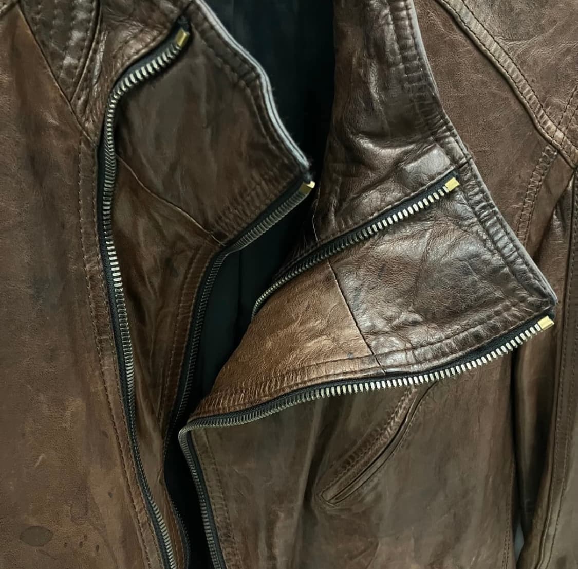 솔리드옴므 브라운 사선 지퍼 양가죽 자켓 105 상품이미지6