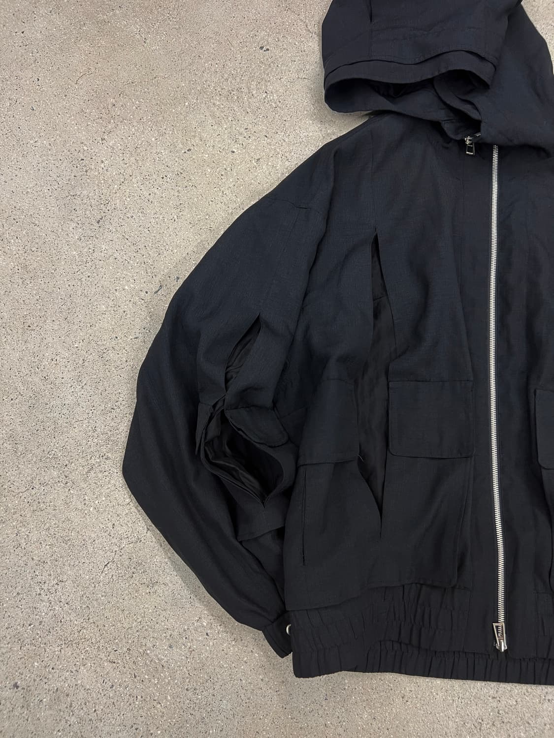 송지오옴므 24SS 멀티 슬릿 후드 점퍼 상품이미지4