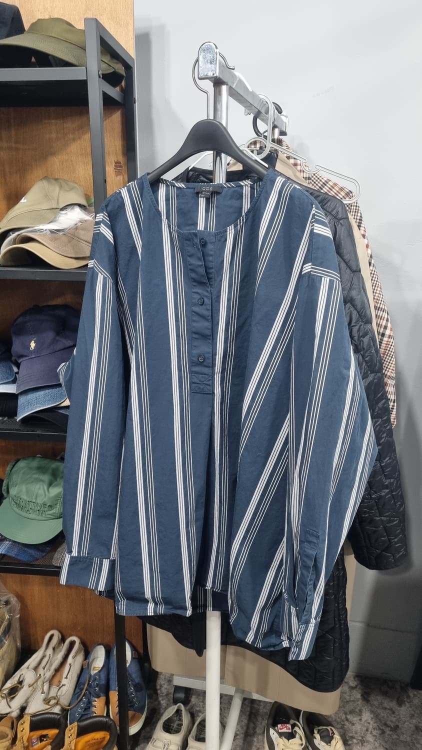 COS(코스) 춘하용 오버핏 헨리넥 L(105~110추천) 상태좋아요~ 상품이미지1