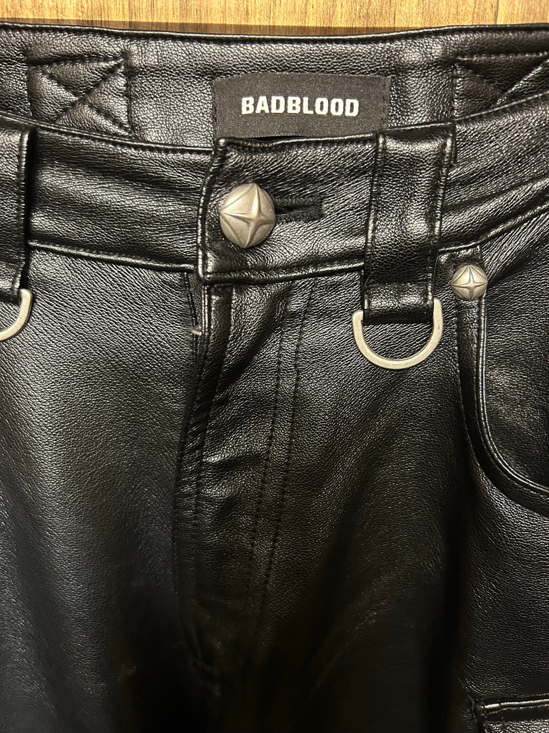 배드블러드 레더 카고팬츠 상품이미지3