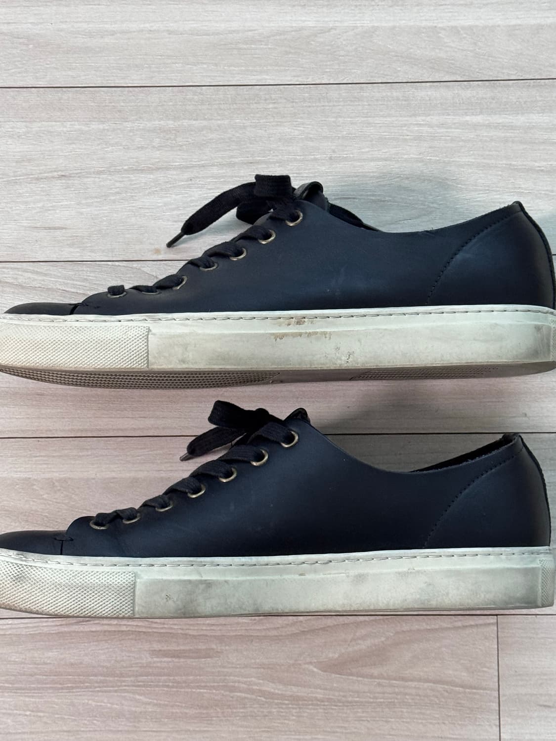 부테로 타니노 블랙 eu40 상품이미지2