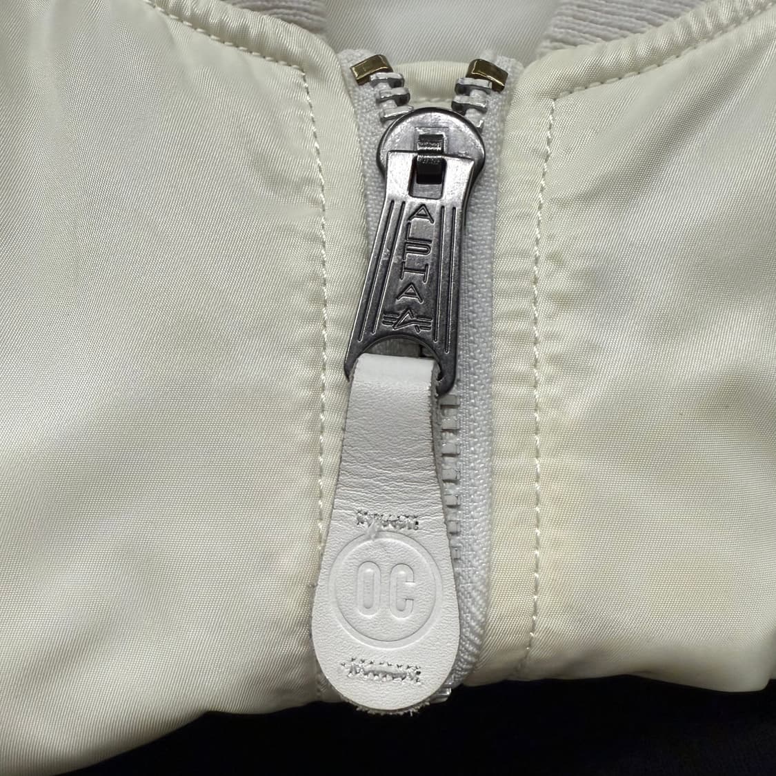 [정품] 오프닝 세레모니 알파인더스트리 아이보리 봄버 자켓 b14 상품이미지8