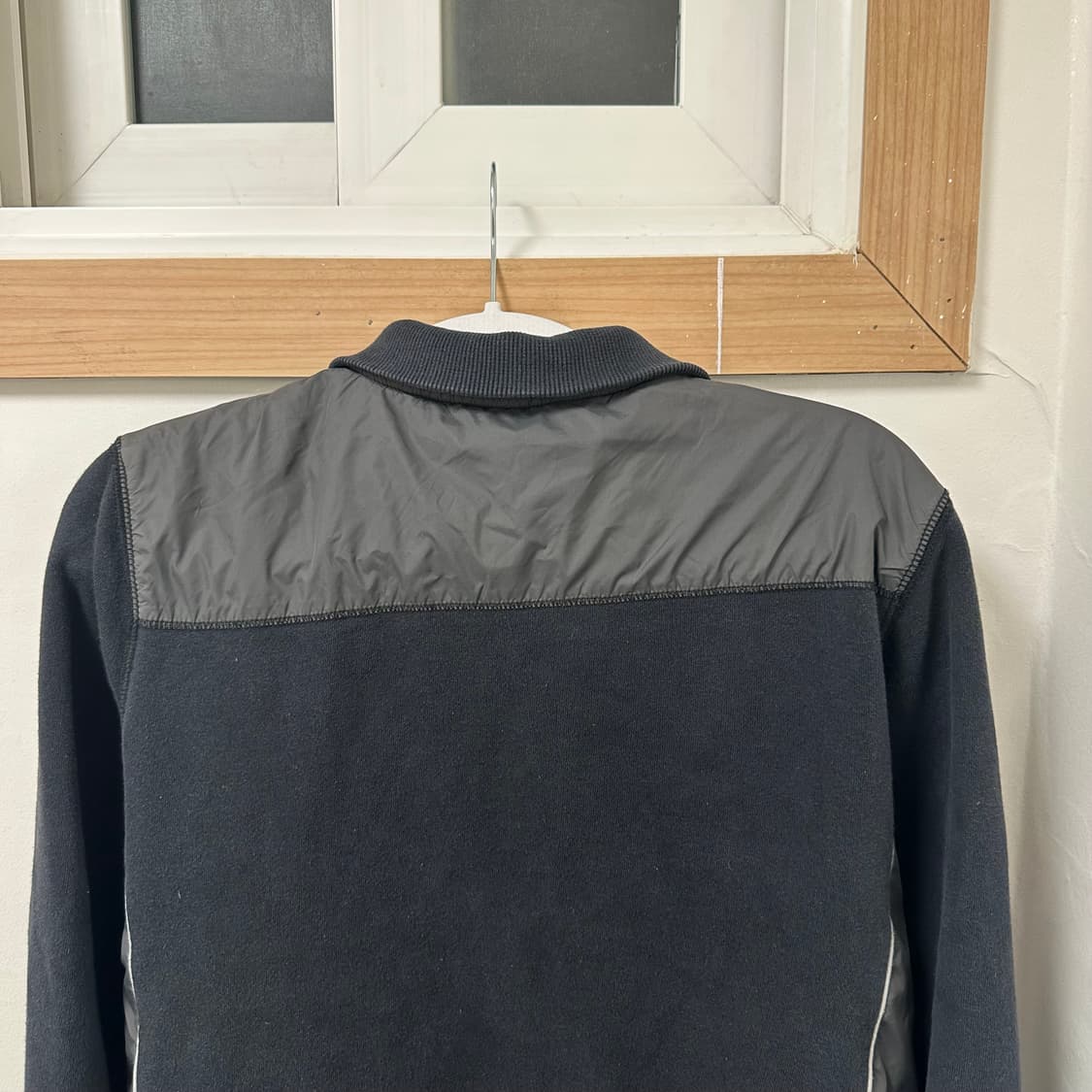 아르마니 진스 디테일 면집업 상품이미지4