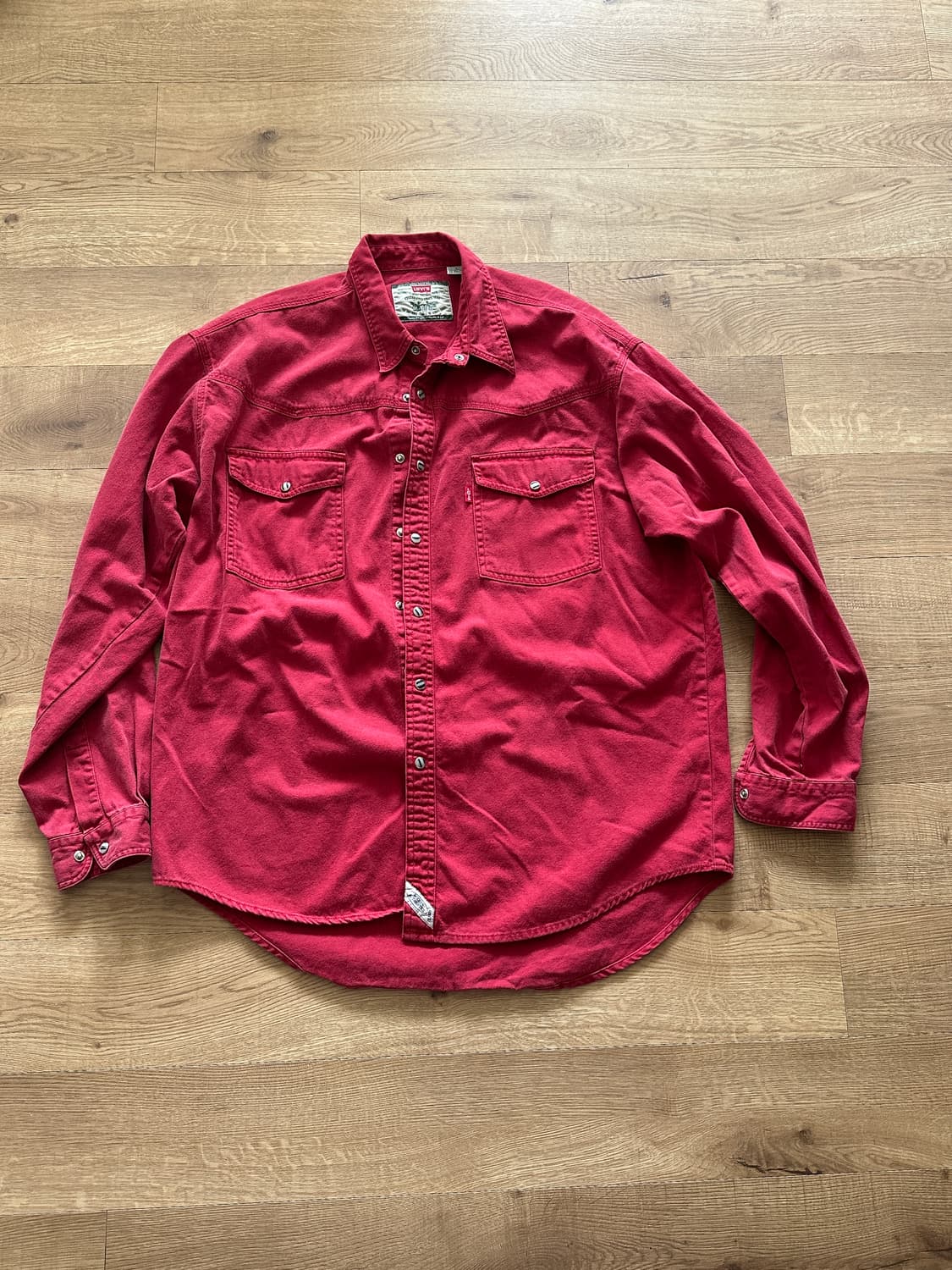 리바이스 레드 셔츠 L사이즈 상품이미지1