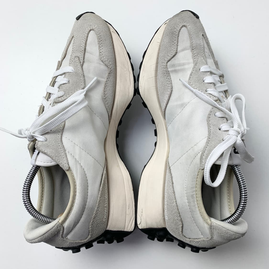 [255/정품] 뉴발란스 327 남성 운동화 신발
 상품이미지4