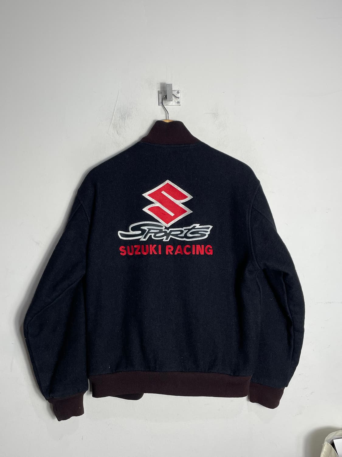 스즈키 레이싱 블랙 스타디움 자켓 상품이미지3