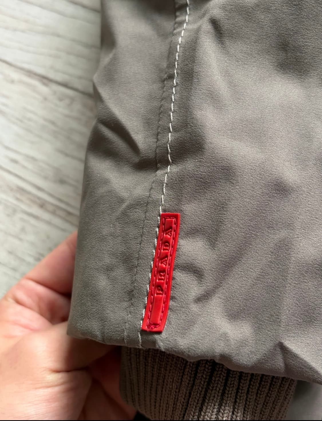 프라다 스포츠 고어텍스 자켓 상품이미지2