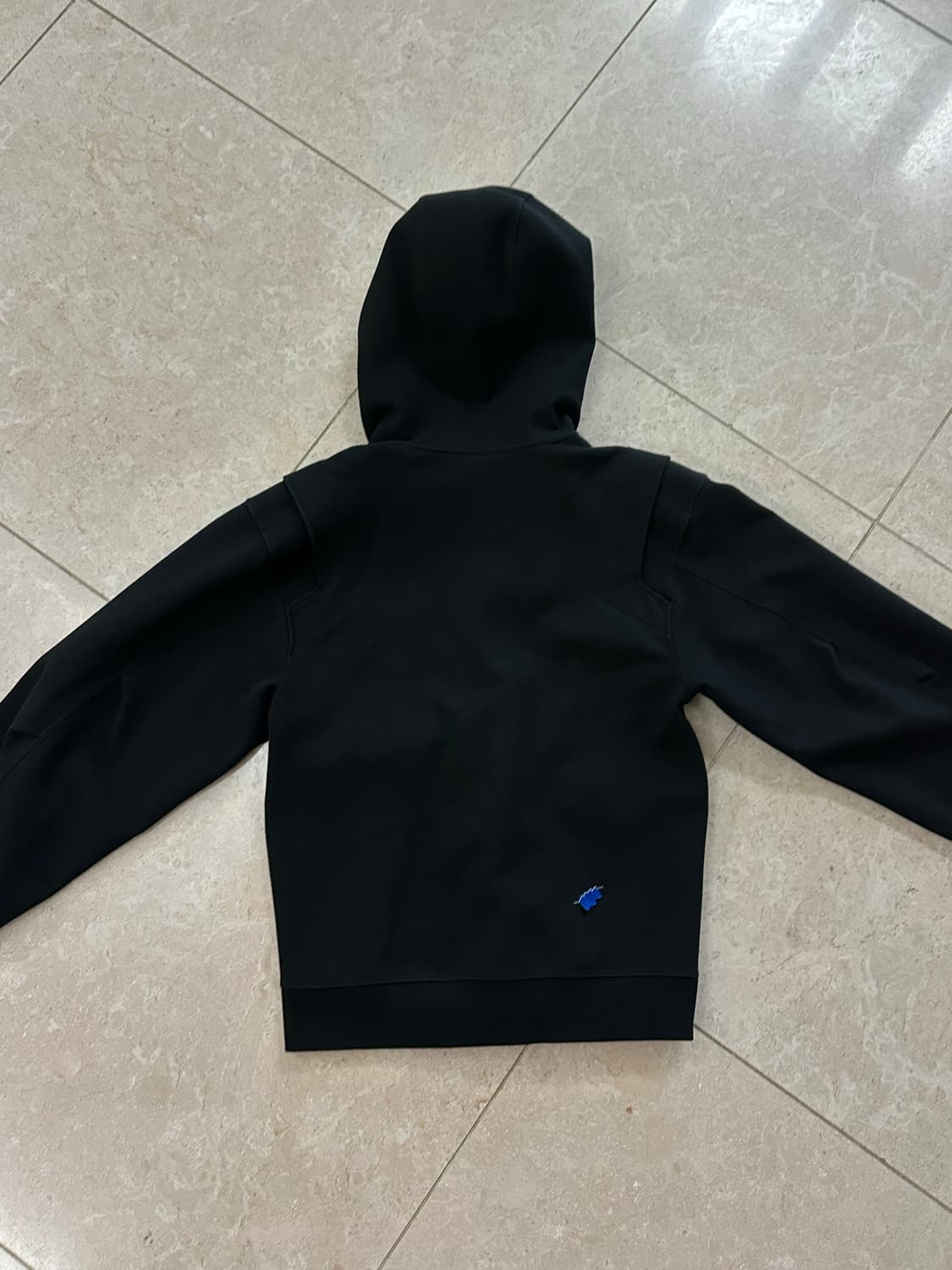 아더에러 후드 자켓 상품이미지2