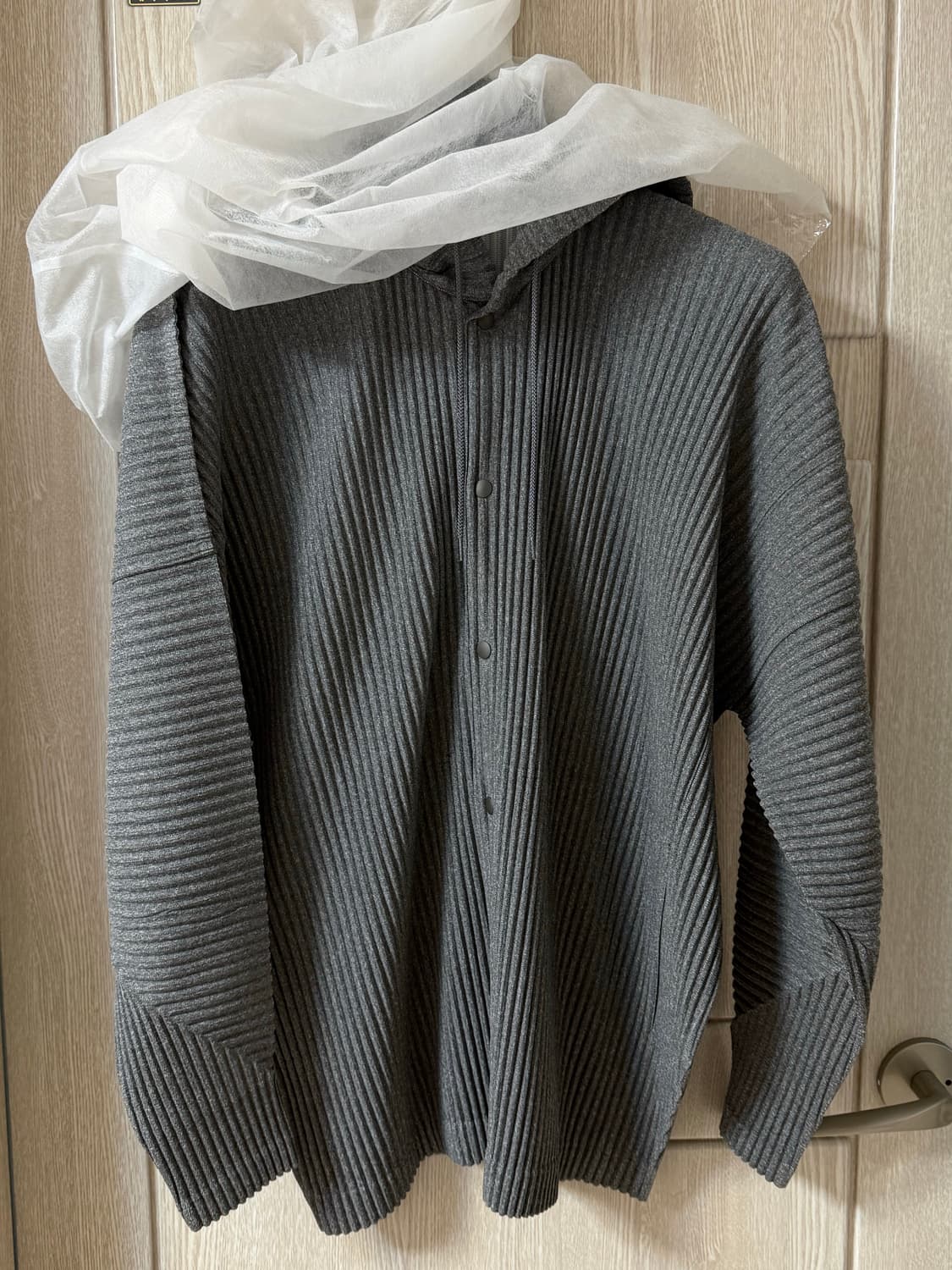 옴므플리세 헤더플리츠 후디점퍼 3 (새상품) 상품이미지1