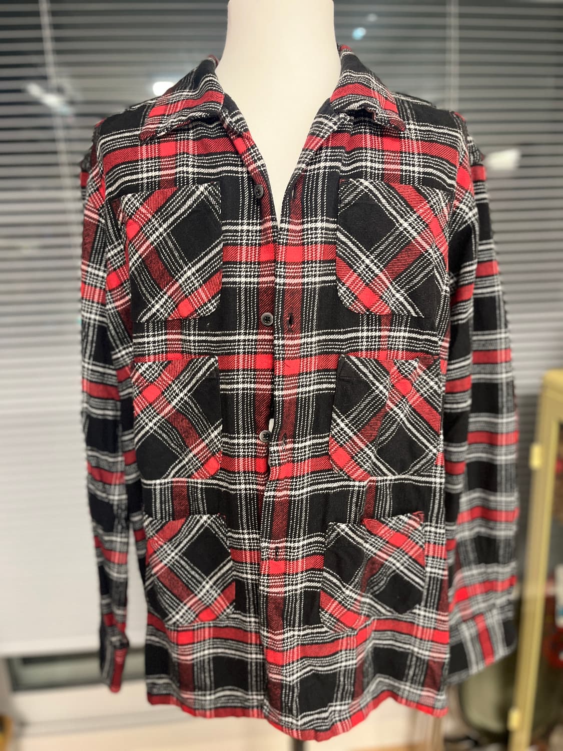 S2W8 윈터체크 6포켓 오픈카라 셔츠 S 상품이미지1