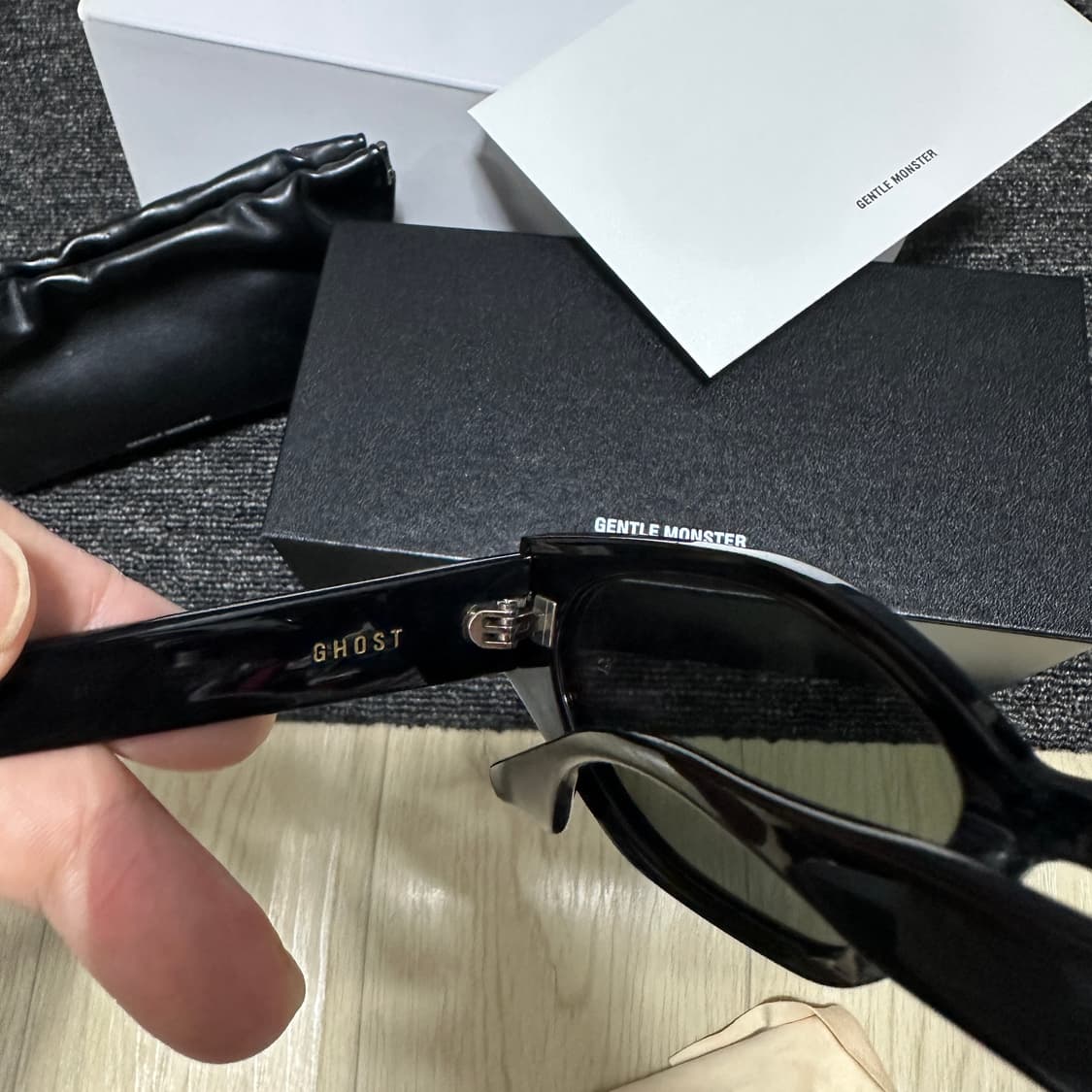 젠틀몬스터 고스트 제니선글라스 풀박스 상품이미지5