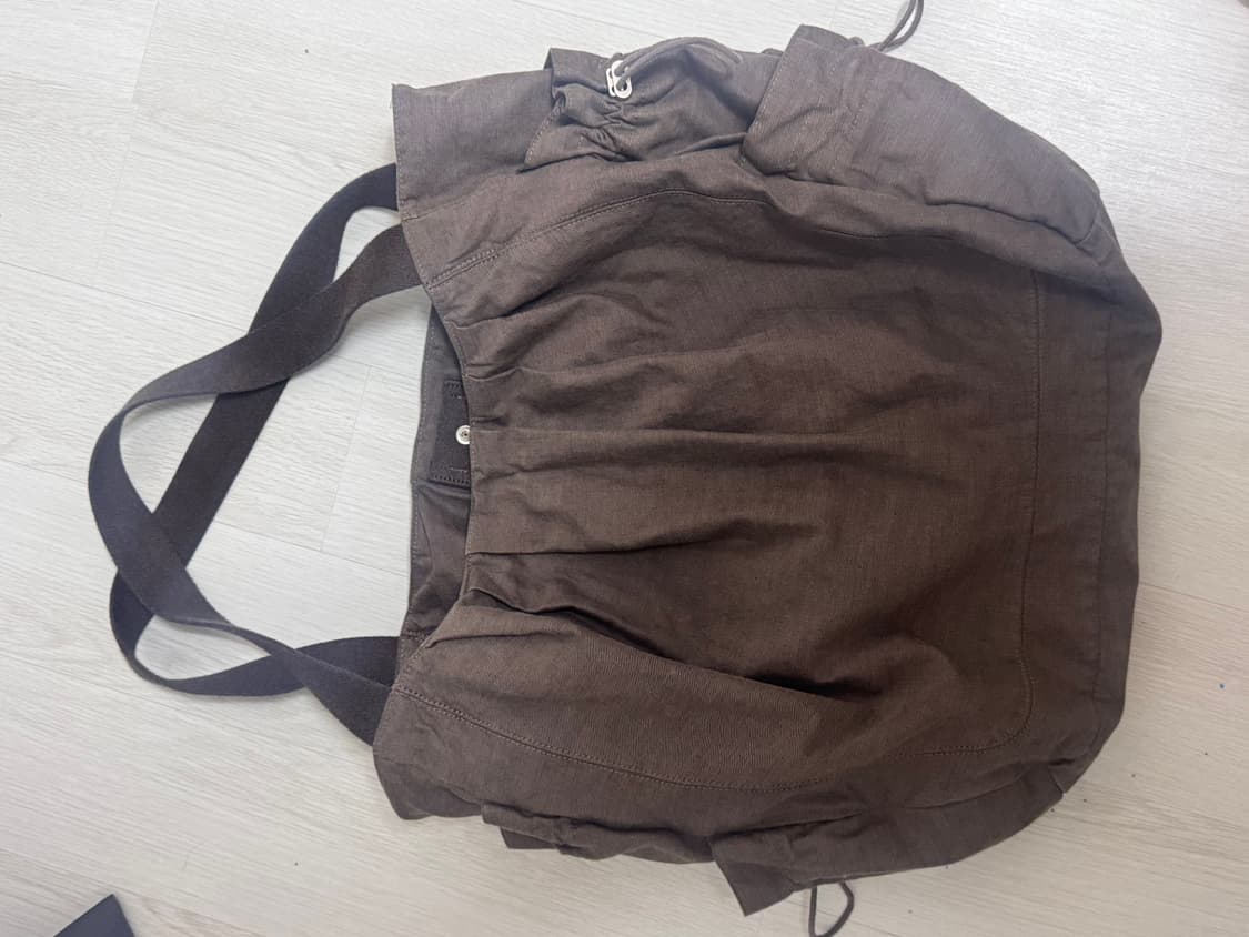 벨리에 달스톤 슬링백 브라운 상품이미지2