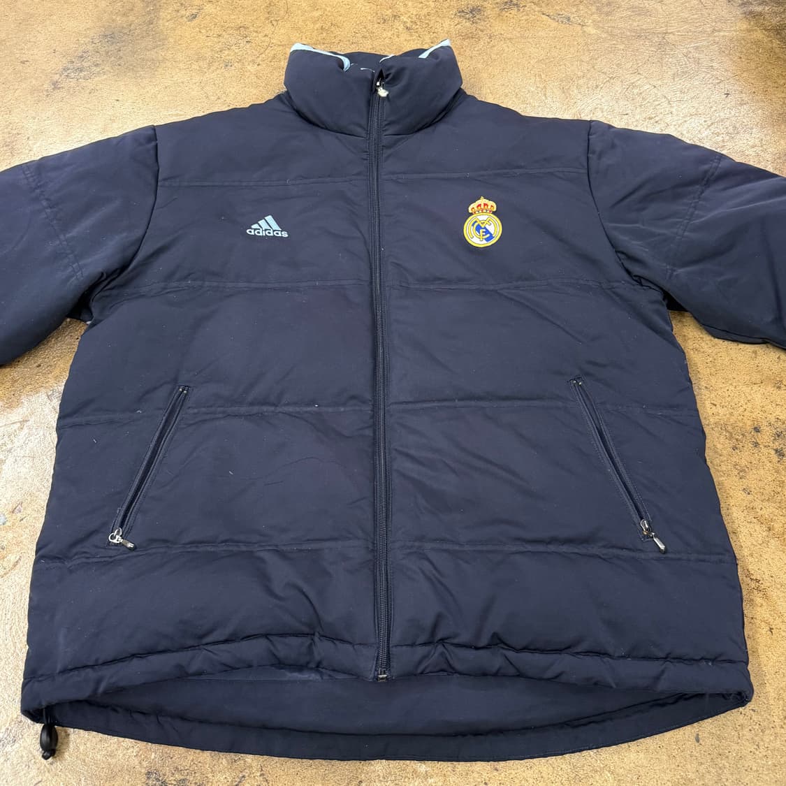 아디다스 네이비 레알마드리드 패딩 100 상품이미지3