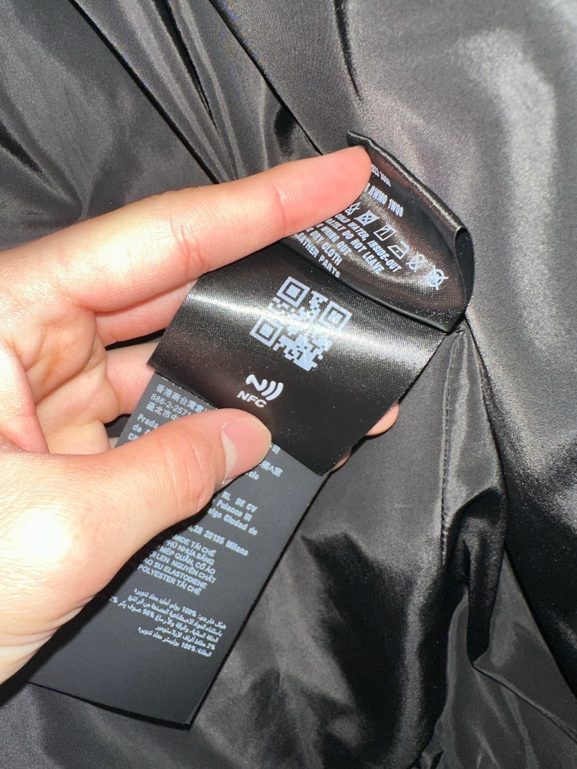 프라다 리나일론 봄버 자켓 상품이미지4