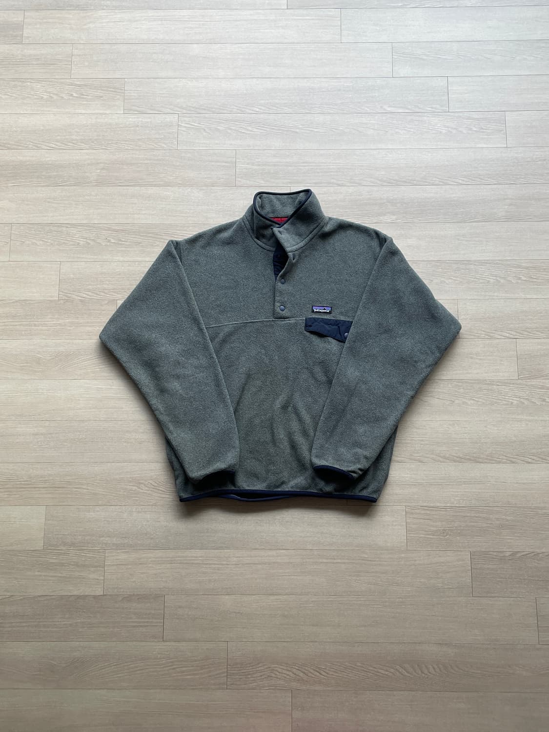 파타고니아 신칠라 니켈 네이비 그레이 플리스 patagonia 상품이미지1