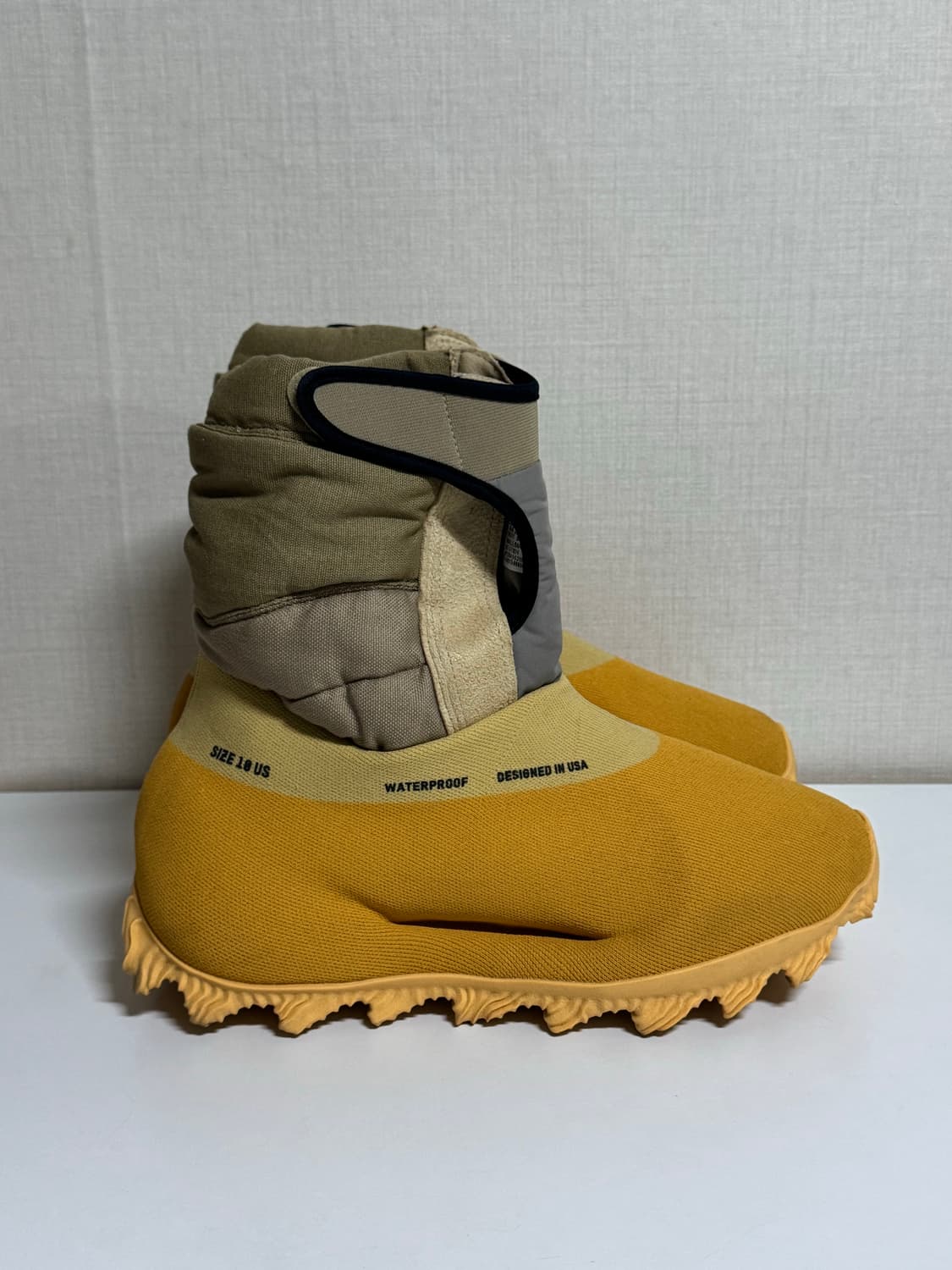 이지 니트러너 부츠 Yeezy Knit Runner Boots us10 상품이미지4