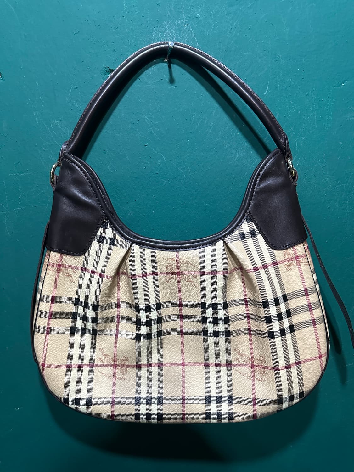 버버리 노바체크 호보백 상품이미지4