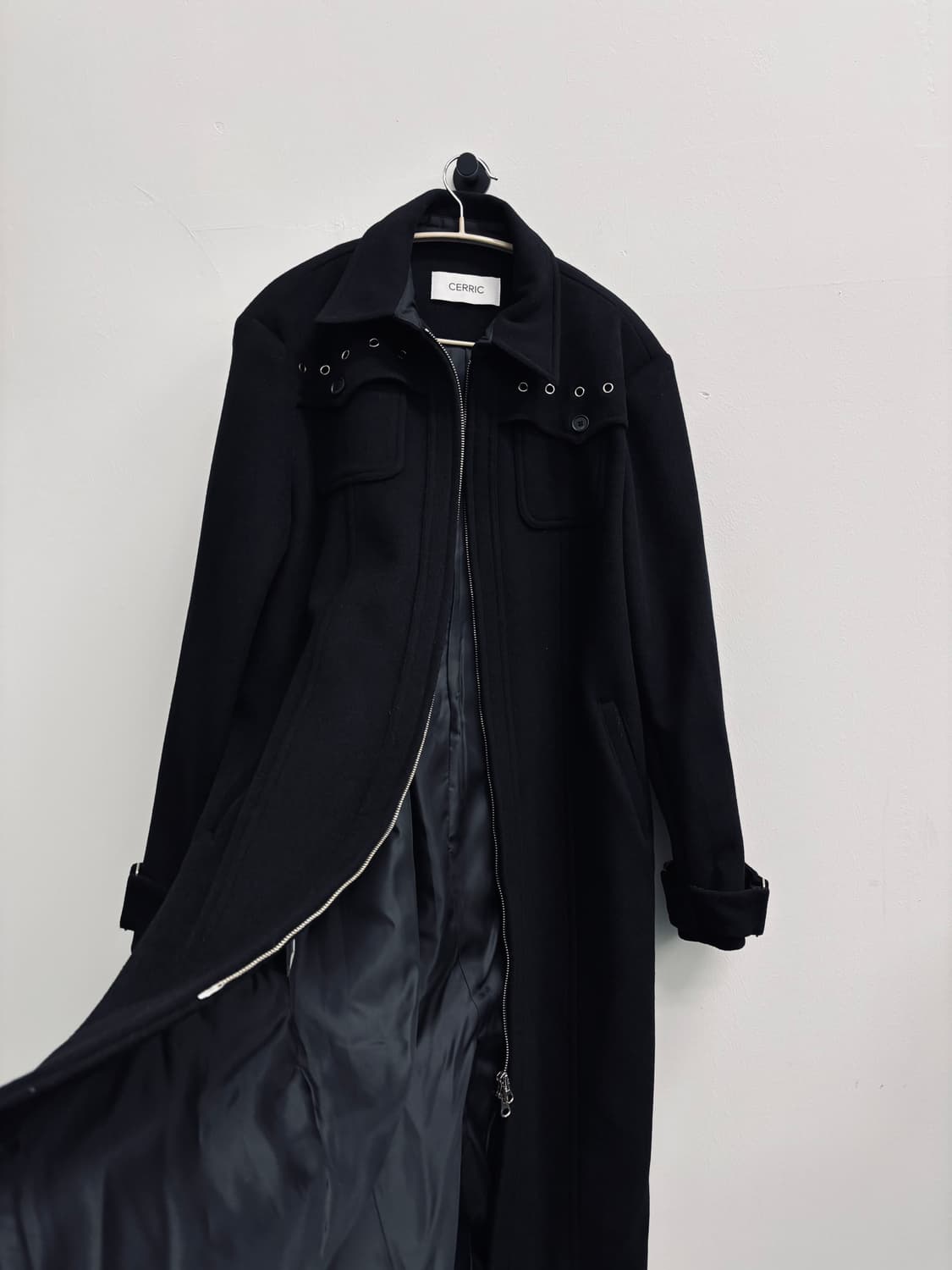 새릭 CERRIC 아일렛 디테일 울 블렌드 롱 코트 상품이미지4