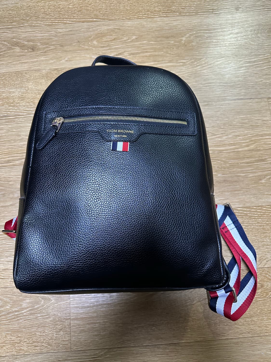톰브라운 블랙 가죽 백팩 상품이미지1
