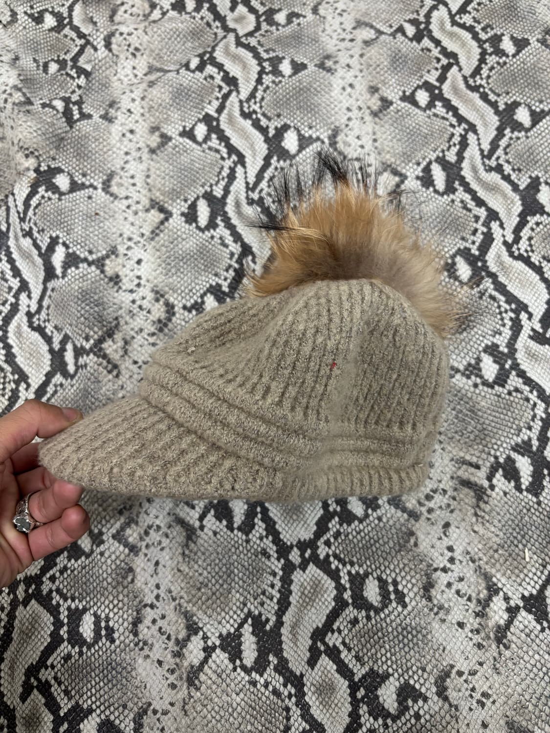 10 Fur Detail Beige Y2K Knit Cap (여성 Fre 상품이미지3