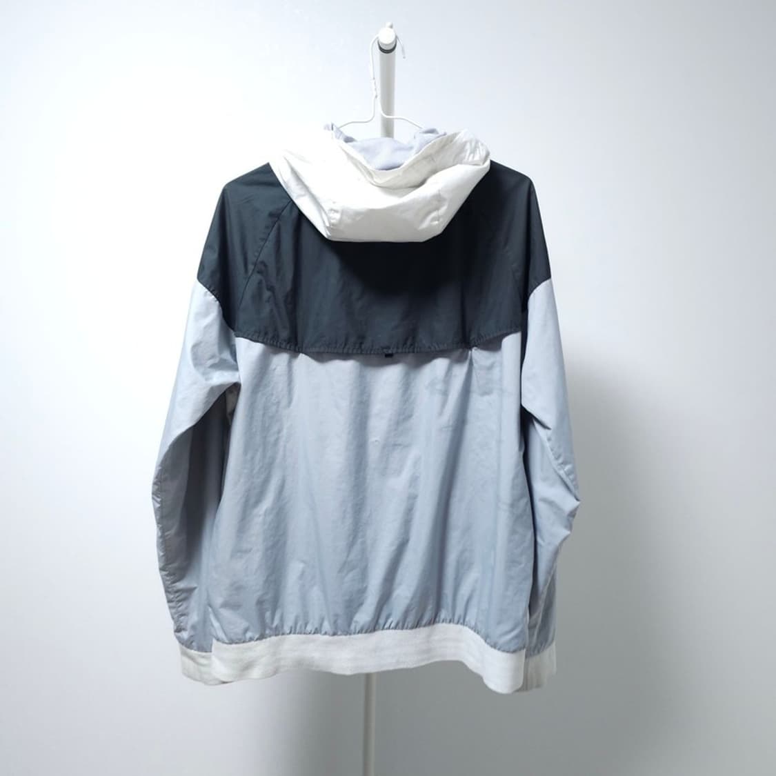 나이키 윈드러너 바람막이 L 상품이미지2