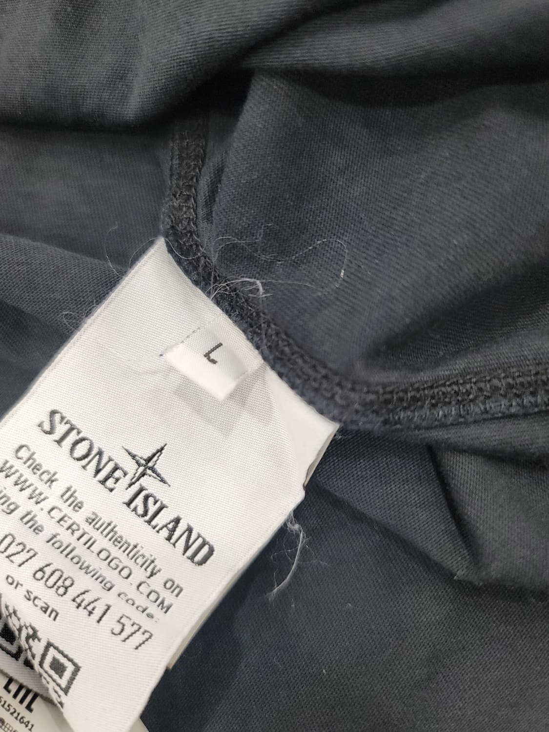 스톤아일랜드 블랙 긴팔 티셔츠 상품이미지3