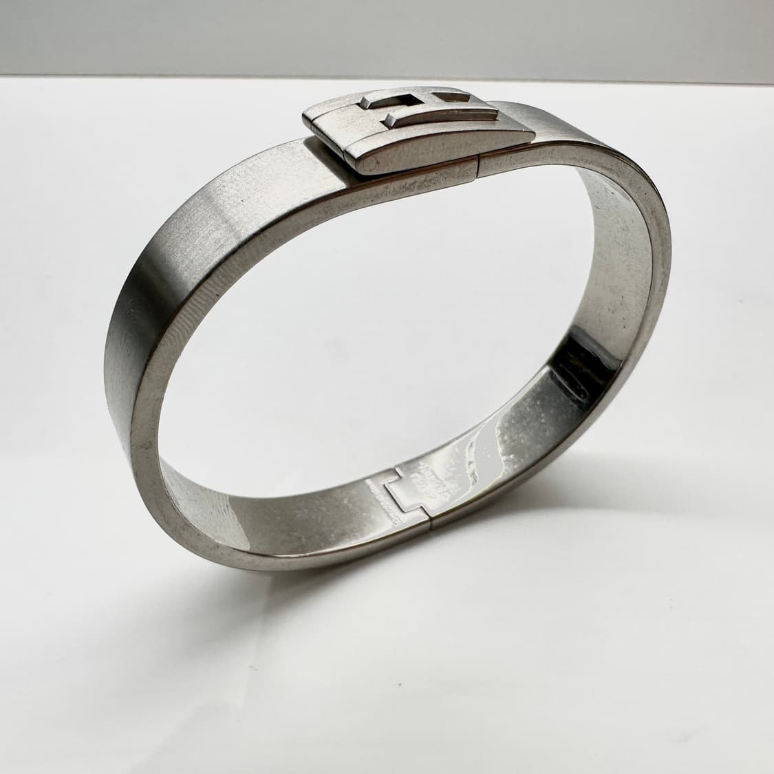 에르메스 브러쉬드 팔라듐 제트 브레이슬릿 상품이미지5