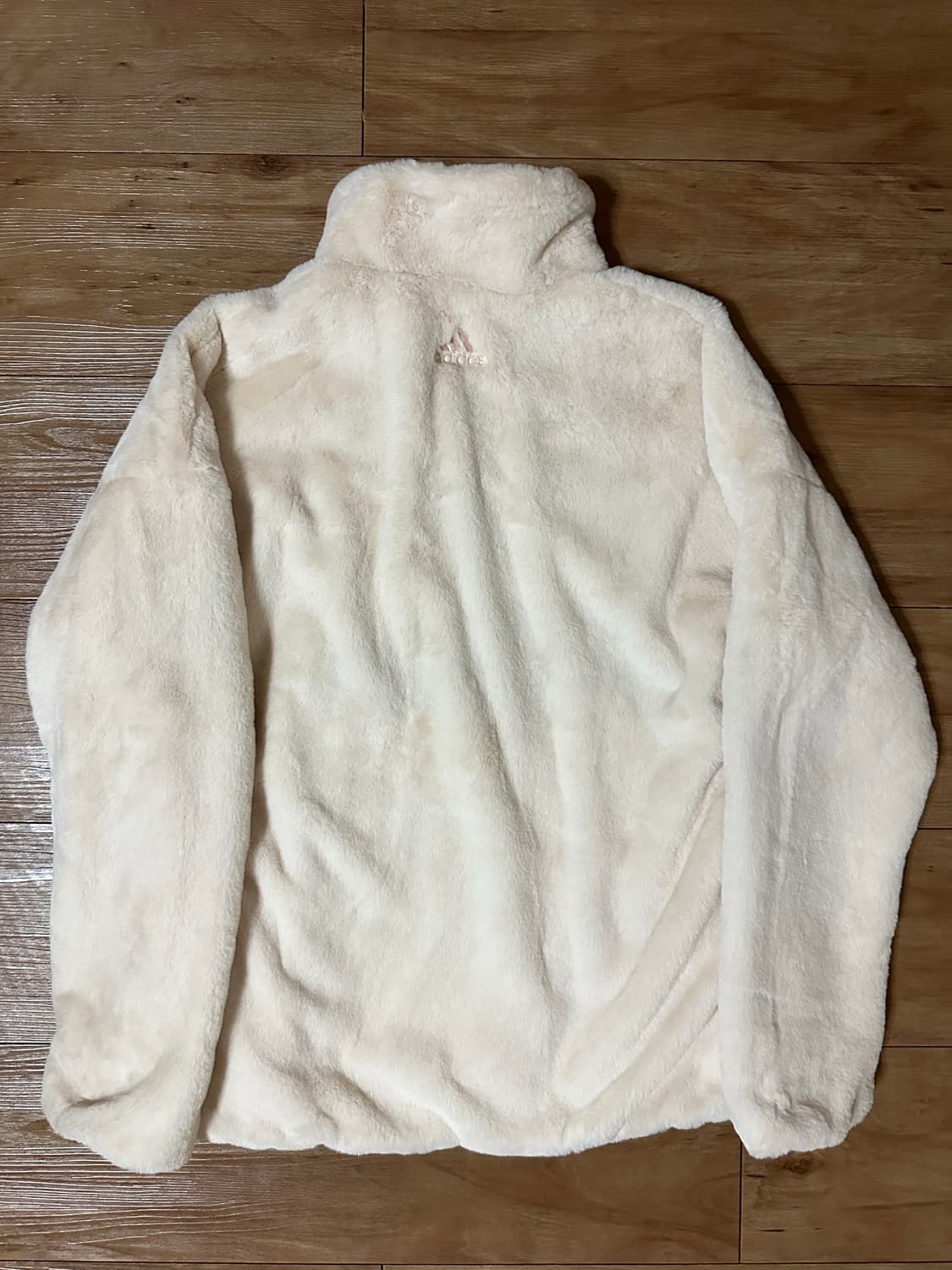 아디다스 후리스 인조 퍼 빅로고 플리스 자켓 판매 상품이미지4